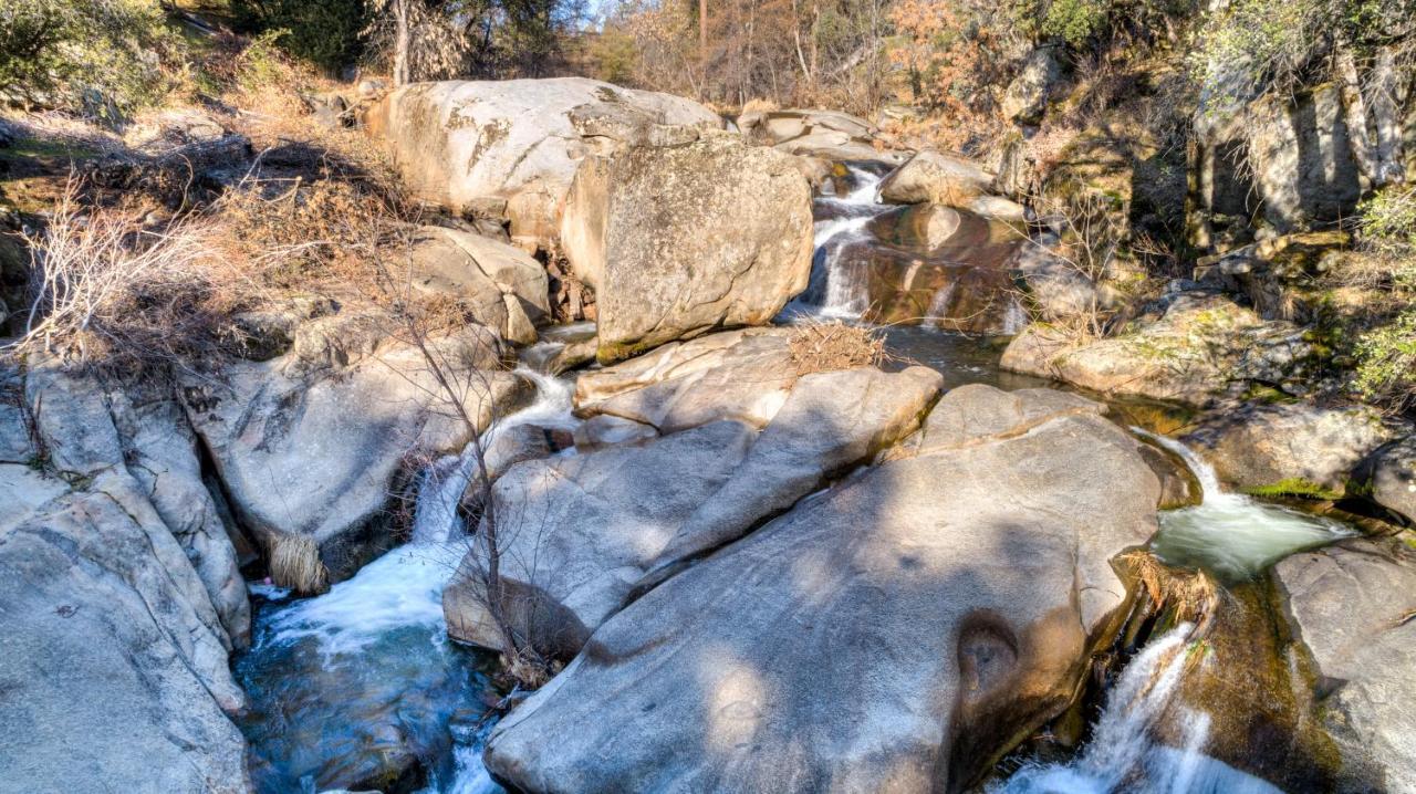 Casa Rio Yosemite -Waterfall Plus 9 Acres Oakhurst Eksteriør billede